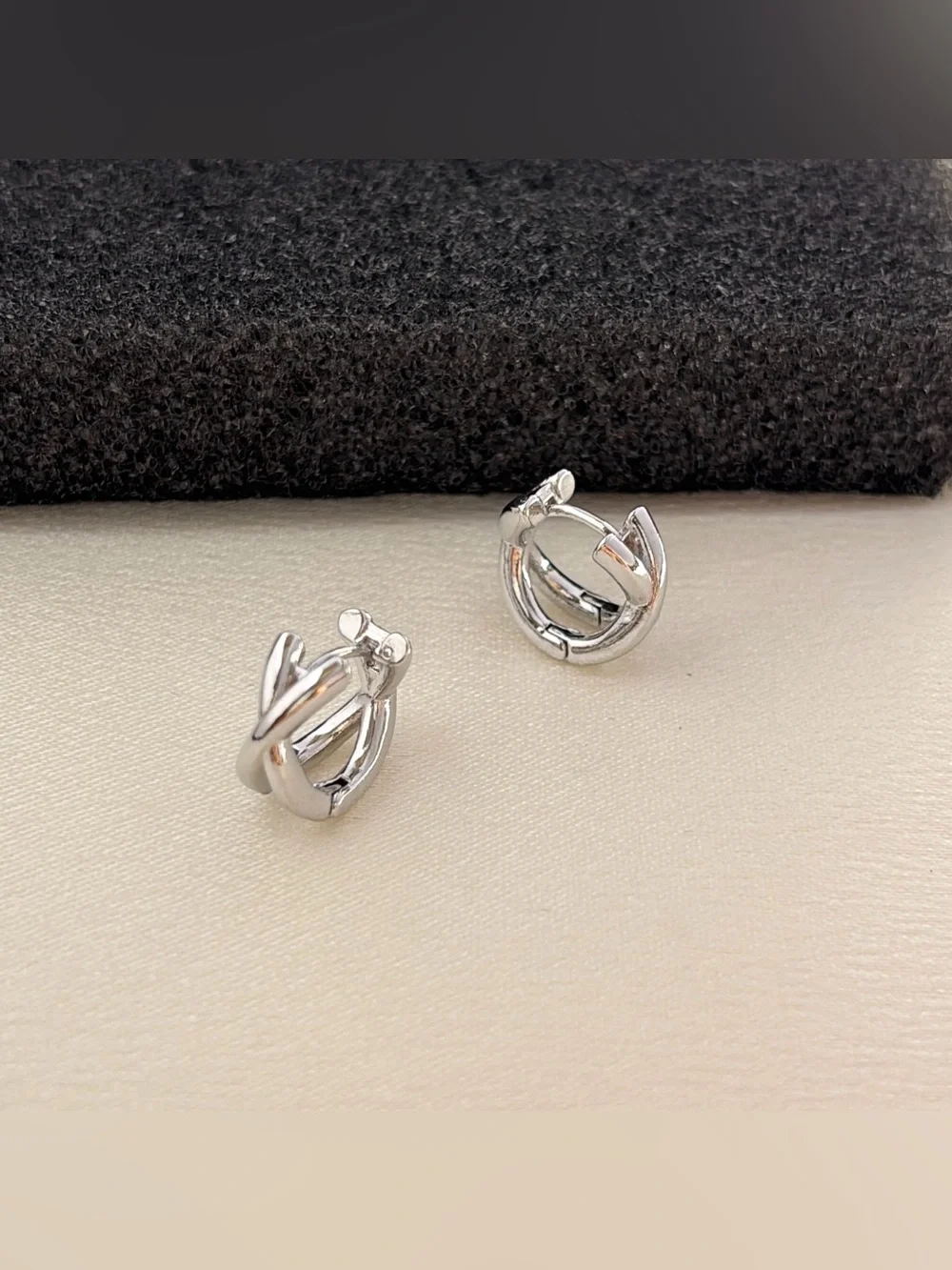 12mm Small Hoop Earrings for Men Women Streetwear Punk Hip Hop Unisex Earrings
